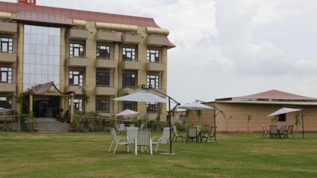 Le Grand Regency Hotel Greater Noida Exterior foto
