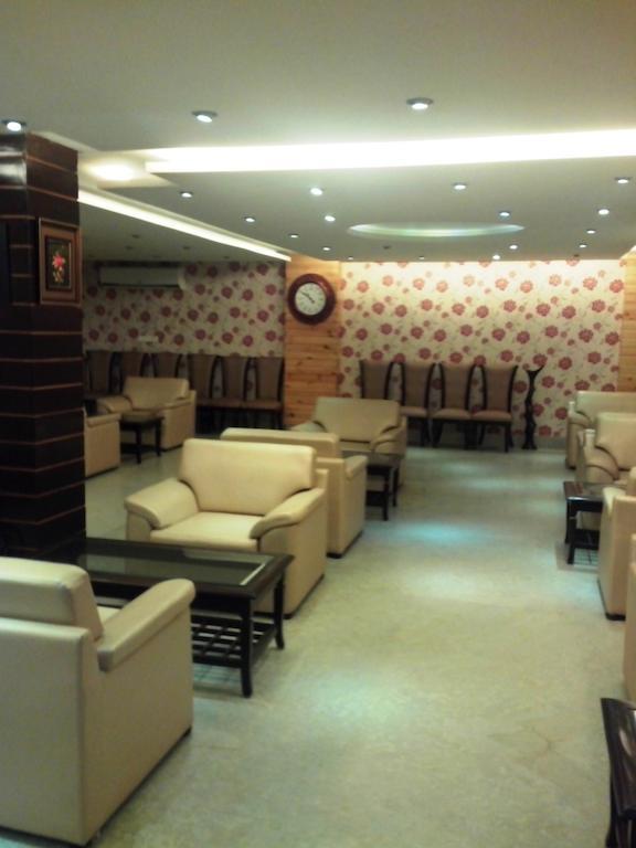 Le Grand Regency Hotel Greater Noida Exterior foto
