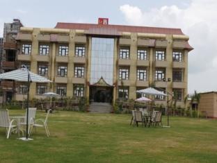 Le Grand Regency Hotel Greater Noida Exterior foto